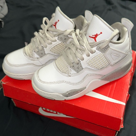 Jordan retro 4s toddler - Picture 2 of 3